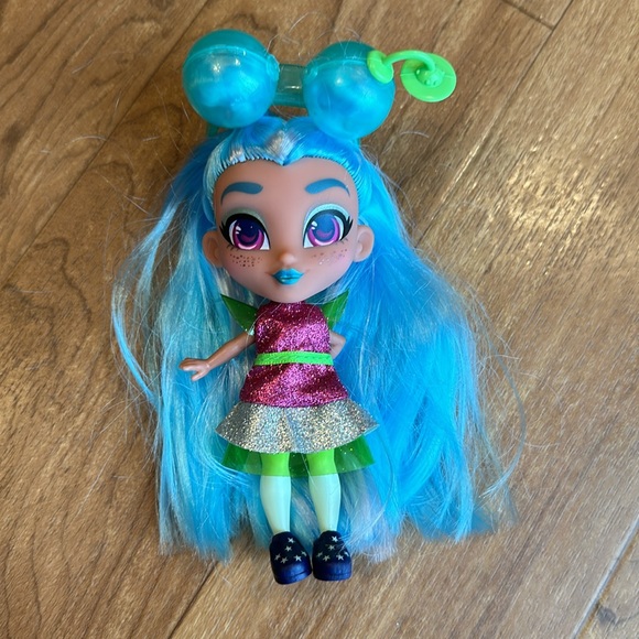 Set of 3 Hairdorable Dolls with One Carrying Case - Picture 7 of 13